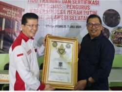 Bupati Takalar Terima Penghargaan Nasional Indonesia Property & Bank Award 2025 dan ABPEDNAS Award