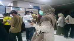 Pelayanan Amburadul! Warga Ngamuk di Samsat Makassar 1, Staf Dituding Arogan