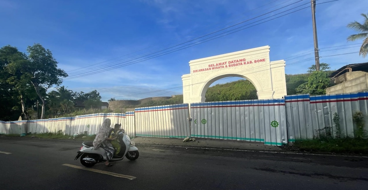 Tiga Adendum Tak Berdaya, Proyek Bola Soba Seperti Sengaja Dibuat Mangkrak