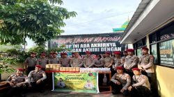 Ramadan Penuh Berkah, Polisi dan Bhayangkari Takalar Kompak Berbagi