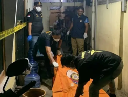 Malam Berdarah di Samata Gowa, Istri Tewas Ditusuk Suami Berujung Bakar Diri
